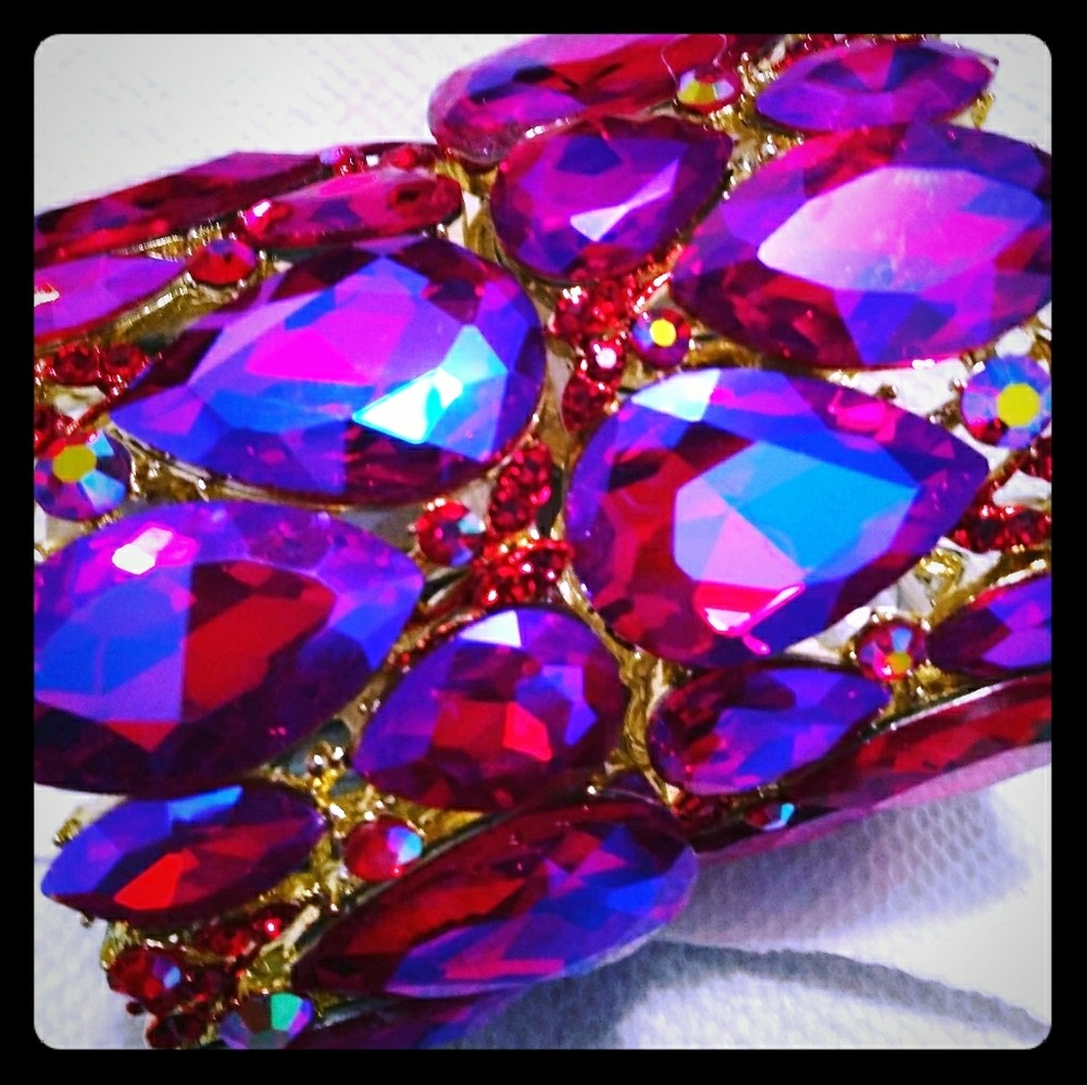 Pair of streach bracelets